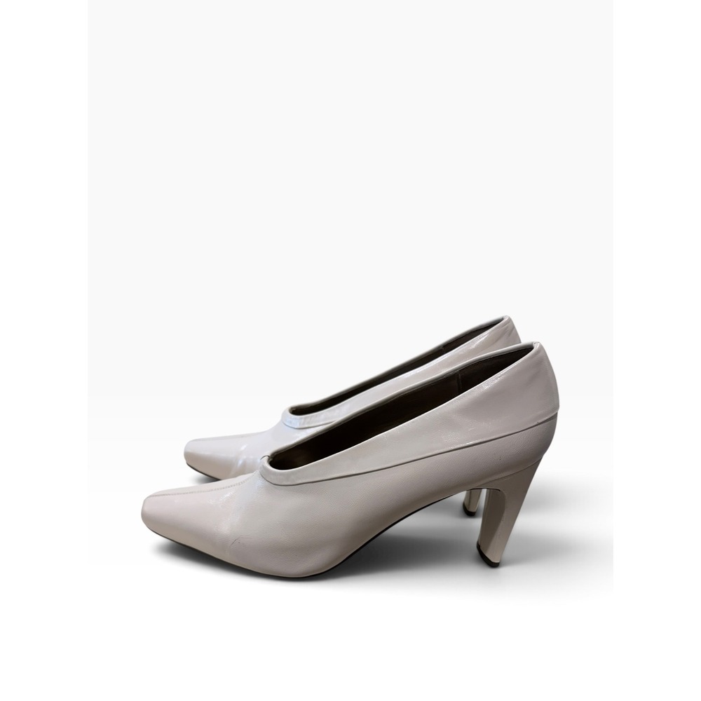 Vintage Bellini White Leather Pumps Y2K Mod Western Glam Pointed Toe Heels 10M